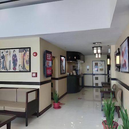 Hotel Sogo Edsa Caloocan Kültér fotó