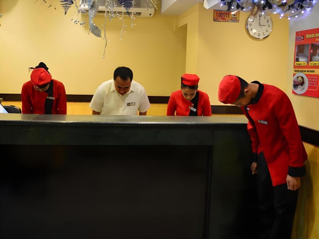 Hotel Sogo Edsa Caloocan Kültér fotó