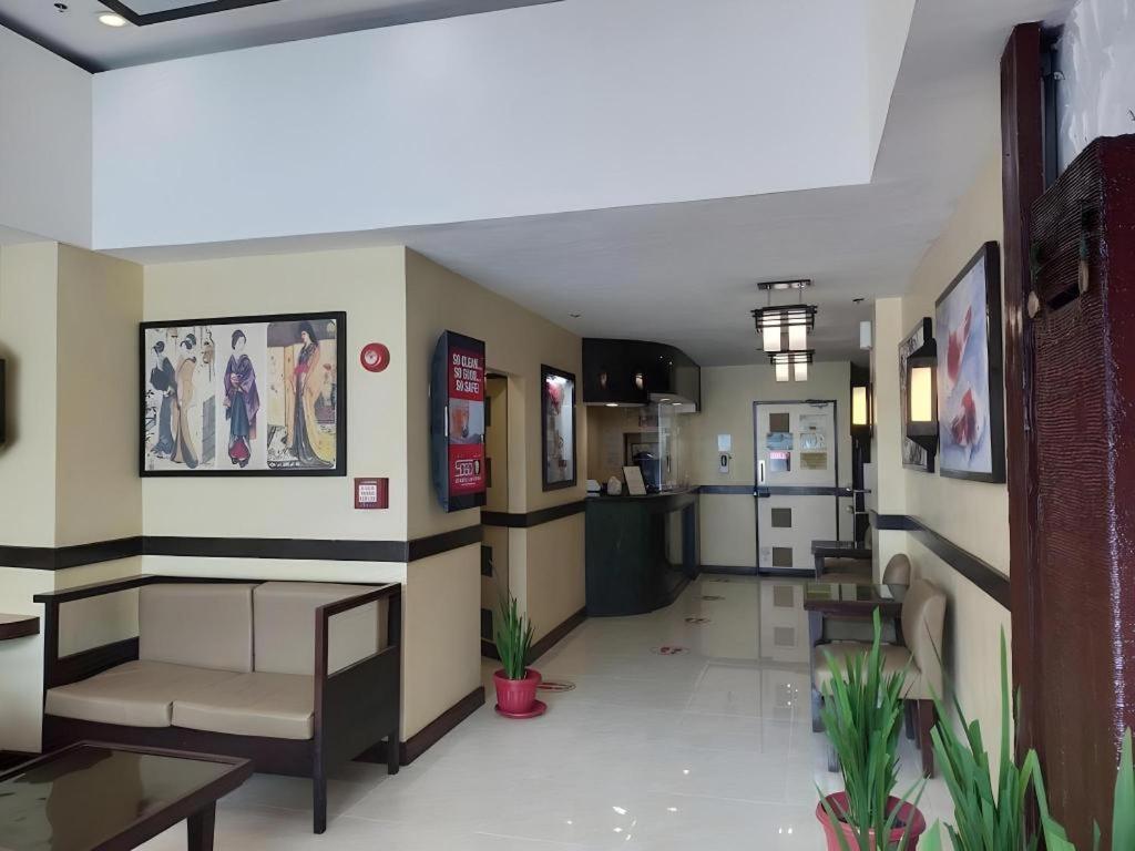 Hotel Sogo Edsa Caloocan Kültér fotó