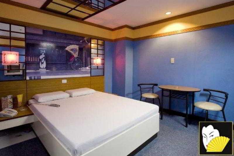 Hotel Sogo Edsa Caloocan Kültér fotó